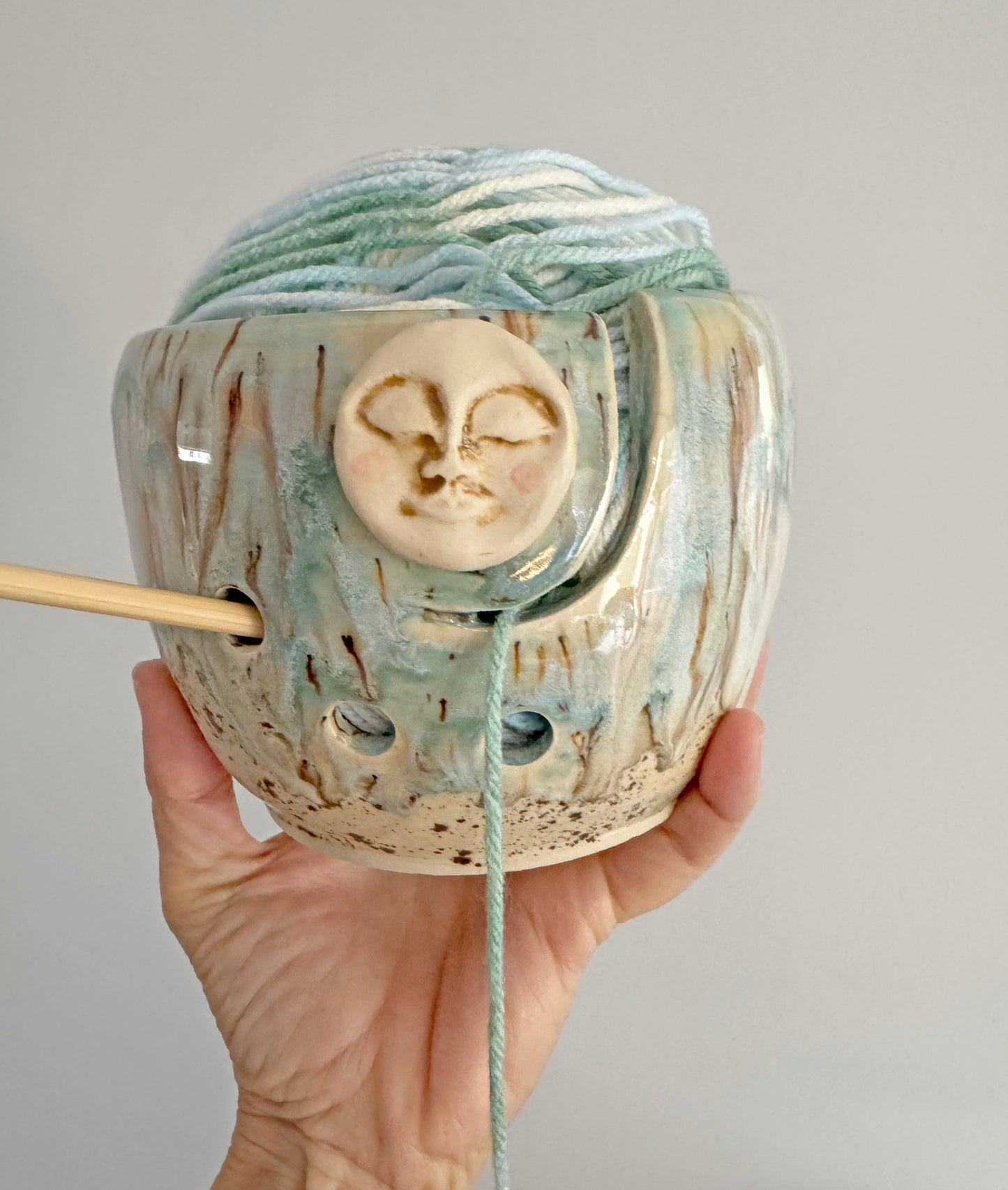 Full Moon Yarn Bowl – Handcrafted Stoneware for Knitting & Crochet sky blue In stock